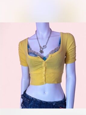 Yellow Cropped Button-Front Knit Top - Women